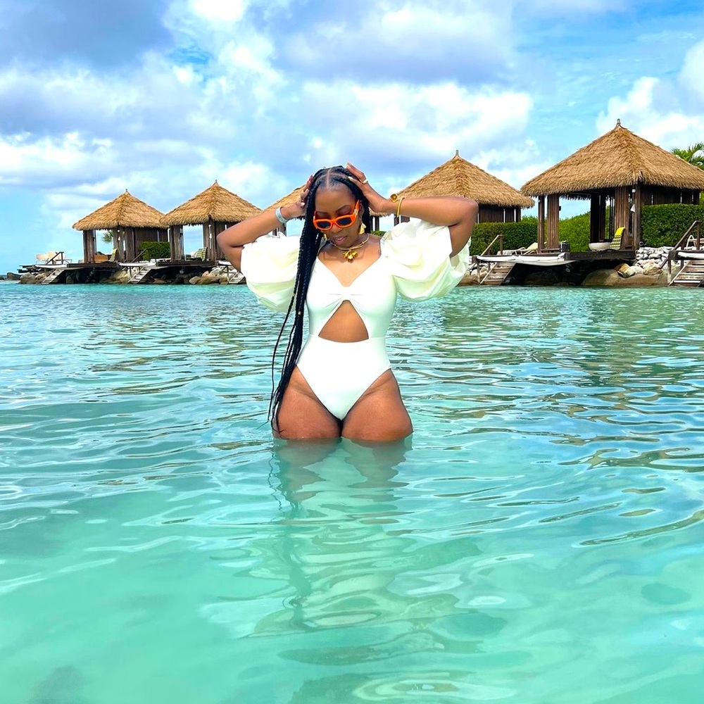 COPY - Fe Noel Puff Sleeve Bodysuit in Off White